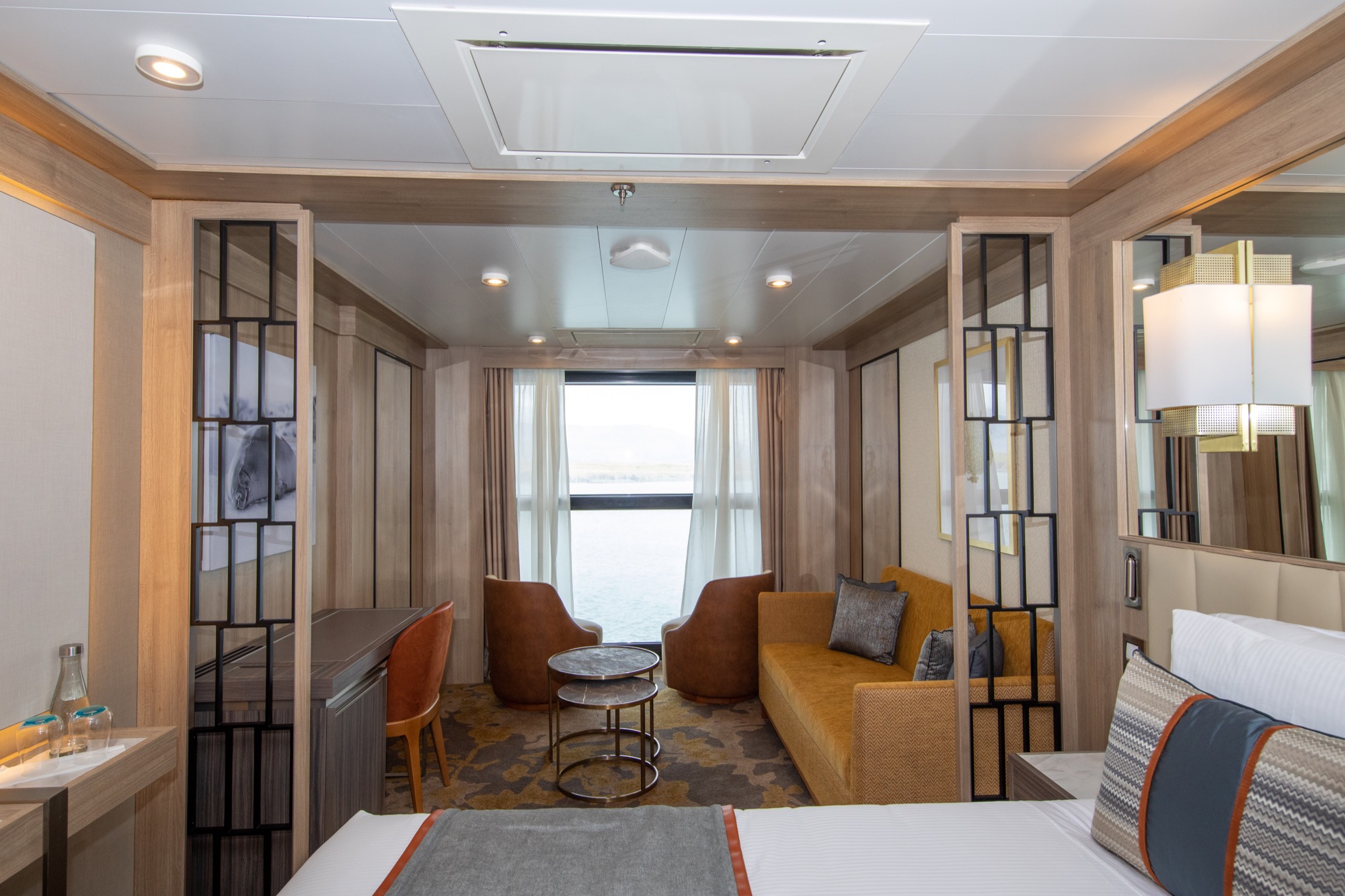 Quark Expeditions World Explorer Infinity Suite 1.jpg